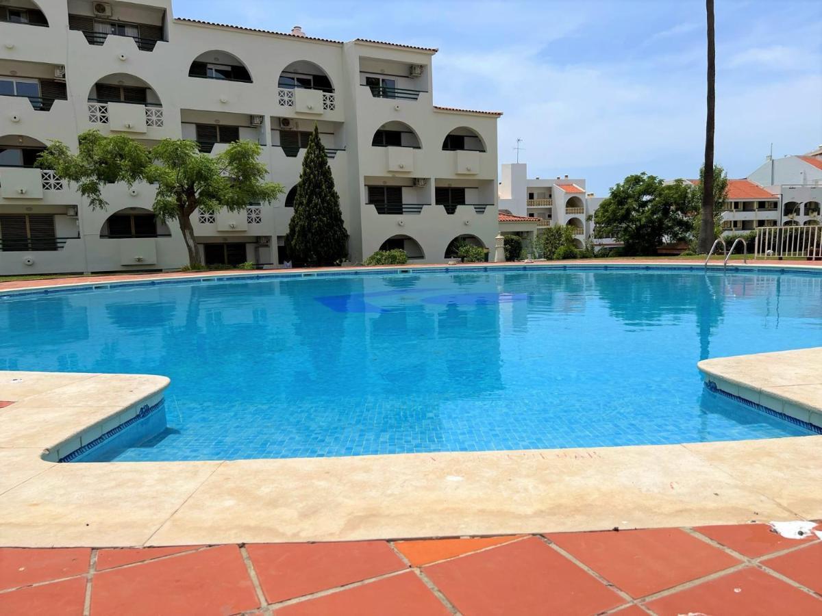 Albufeira Twins 1 With Pool By Homing Apartment Exterior photo